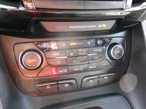 2020 Ford Transit Connect Titanium