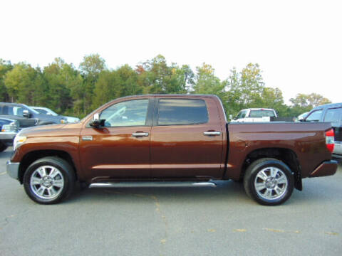 2015 Toyota Tundra for sale at E & M AUTO SALES in Locust Grove VA