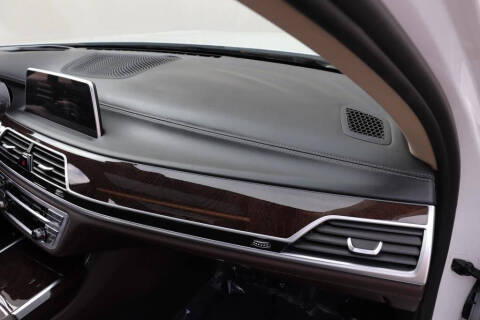 2016 BMW 7 Series 740i