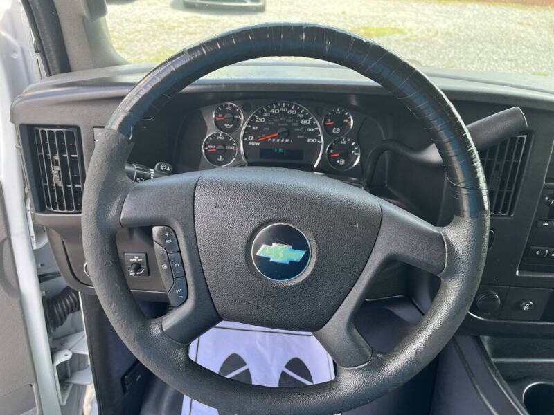 2017 Chevrolet Express 2500