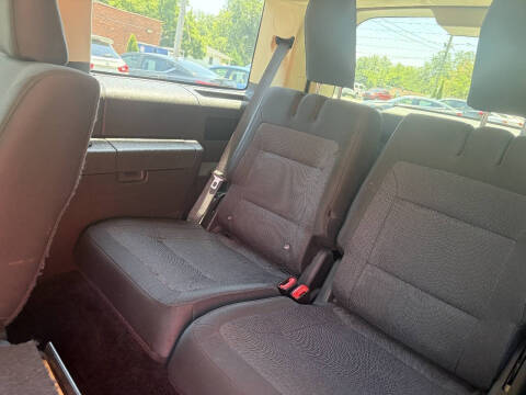 2017 Ford Flex SE