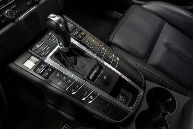 2016 Porsche Macan S