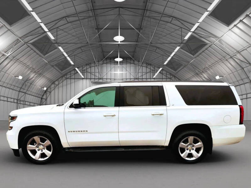 2016 Chevrolet Suburban LT