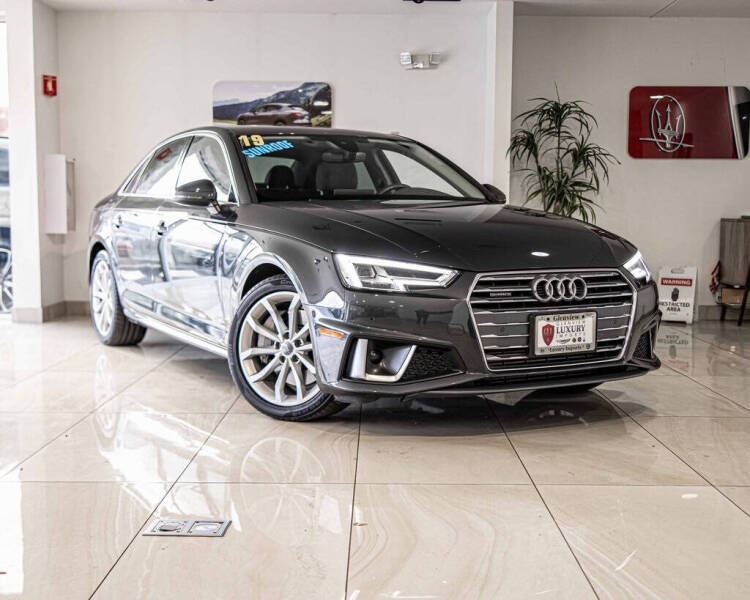 2019 Audi A4 quattro Premium Plus 45 TFSI