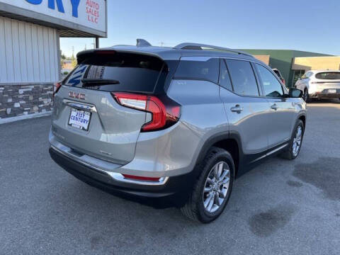 2024 GMC Terrain SLT