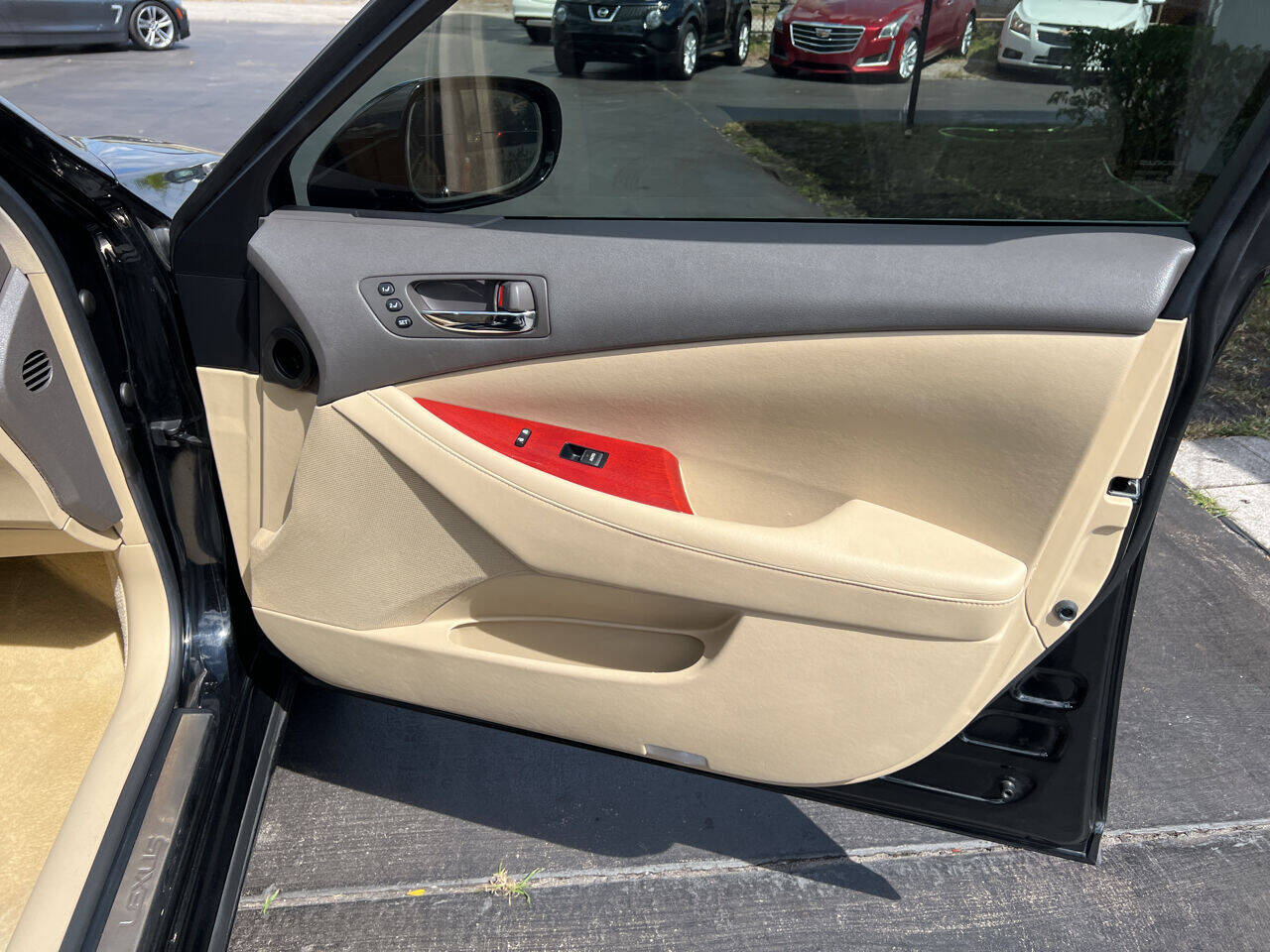 2009 LEXUS ES Sedan - $7,900