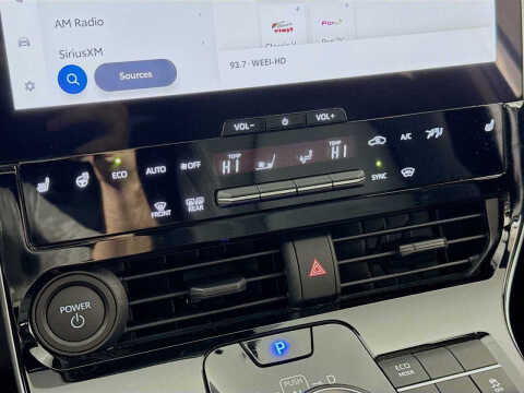 2025 Toyota bZ4X XLE