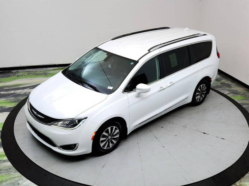 2020 Chrysler Pacifica Touring L Plus
