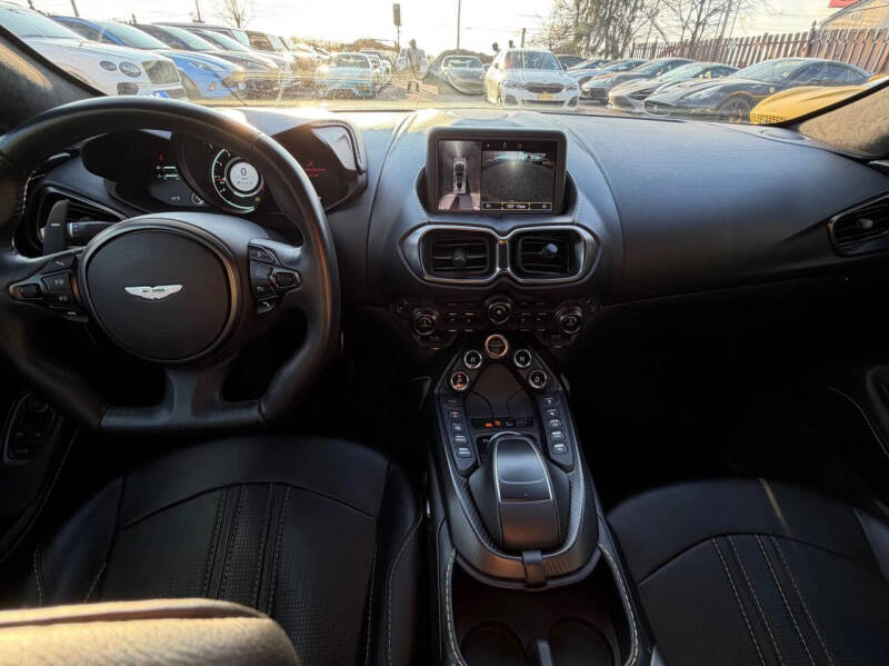 2019 Aston Martin Vantage