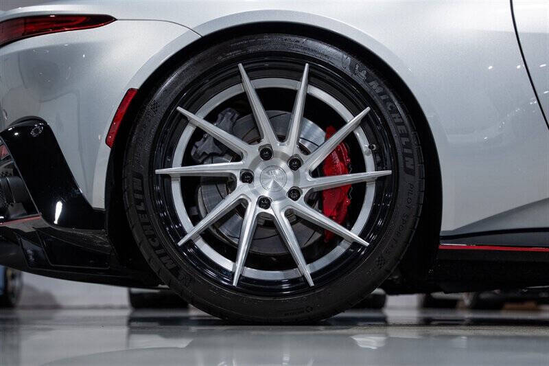 2019 Aston Martin Vantage