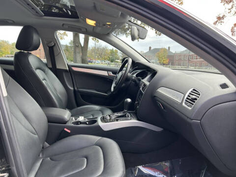 2010 Audi A4 2.0T quattro Prestige