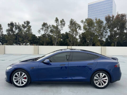 2015 Tesla Model S P85D