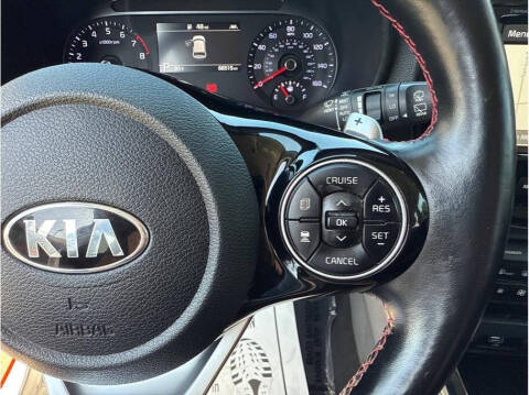 2020 Kia Soul GT-Line