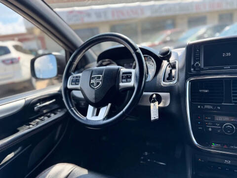 2015 Dodge Grand Caravan R/T