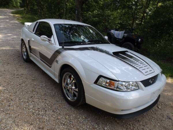 2003 Ford Mustang