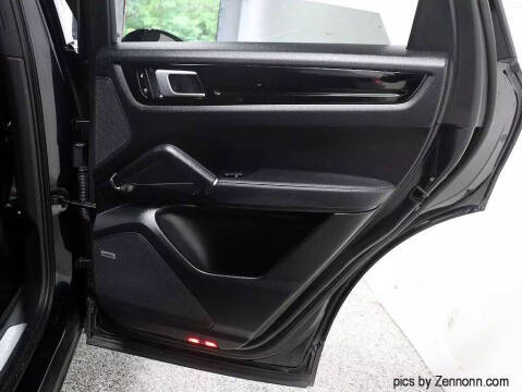 2020 Porsche Cayenne S