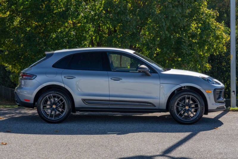 2026 Porsche Macan T