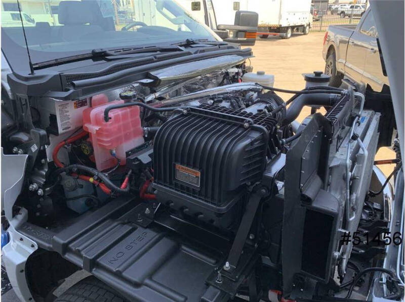 2023 Chevrolet Silverado 5500HD