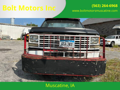 1993 Chevrolet C/K 3500 Series for sale at Bolt Motors Inc in Muscatine IA