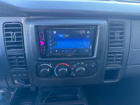 2004 Dodge Dakota SLT