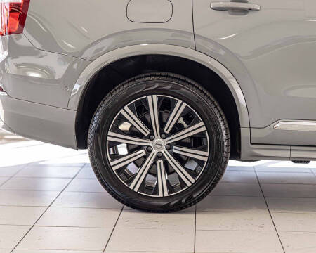 2025 Volvo XC90 B6 Plus Bright Theme 7P