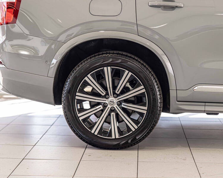 2025 Volvo XC90 B6 Plus Bright Theme 7P