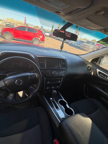 2018 Nissan Pathfinder S