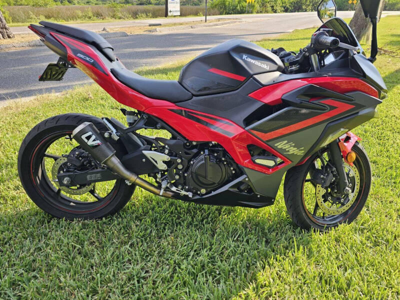 2025 Ninja 500