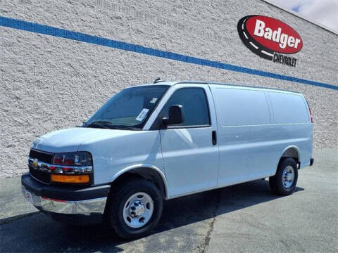 2025 Chevrolet Express 3500