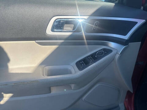 2012 Ford Explorer XLT