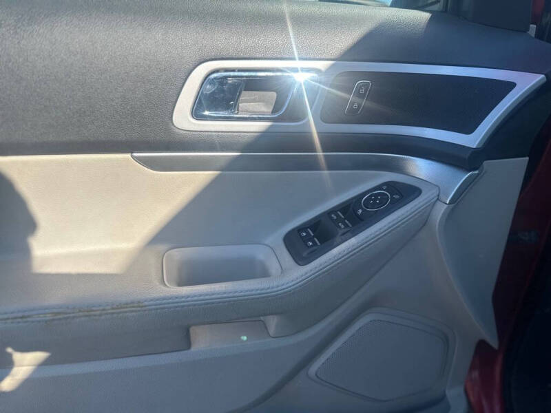 2012 Ford Explorer XLT