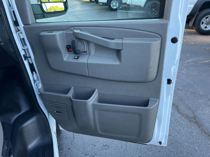 2019 Chevrolet Express 2500