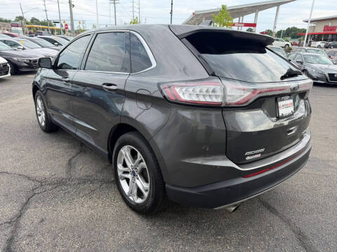 2018 Ford Edge Titanium
