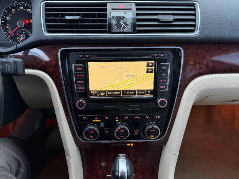 2013 Volkswagen Passat TDI SEL Premium