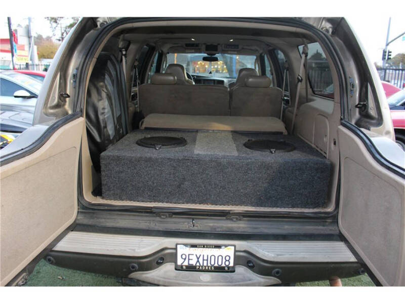 2004 Ford Excursion Limited