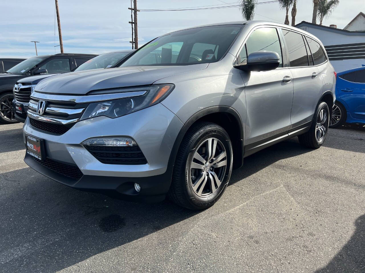 2017 Honda Pilot EX L w/Navi AWD 4dr SUV's photo