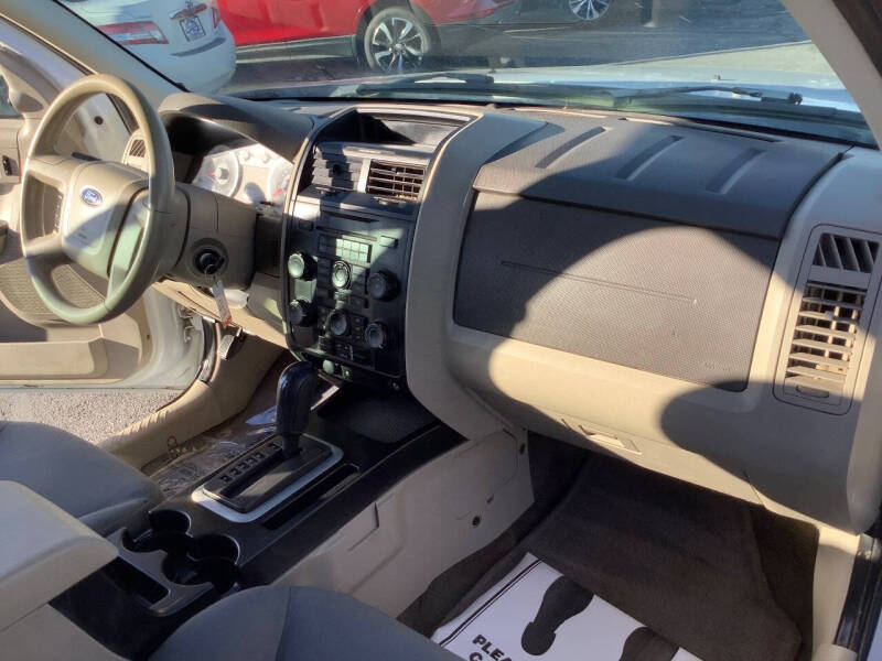 2008 Ford Escape XLS