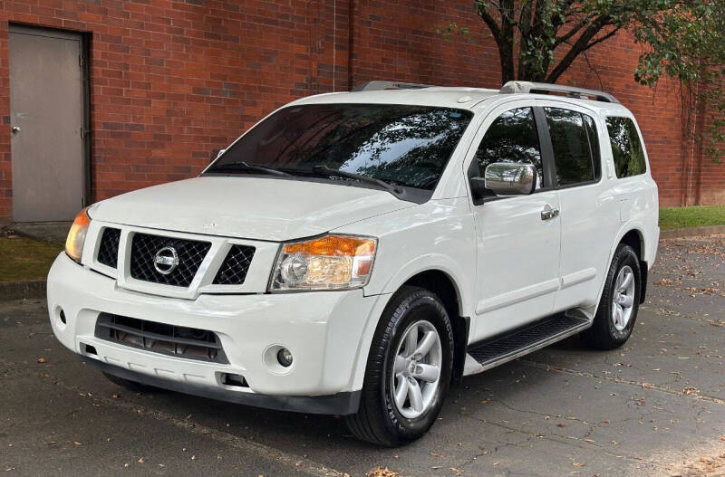 2011 Nissan Armada SV's photo