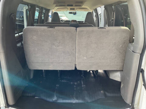 2019 Chevrolet Express LS 2500