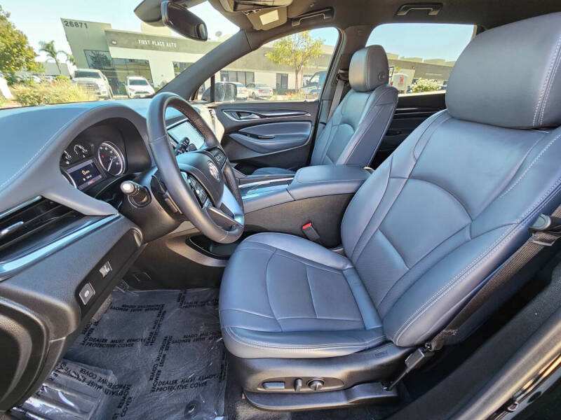2023 Buick Enclave Essence