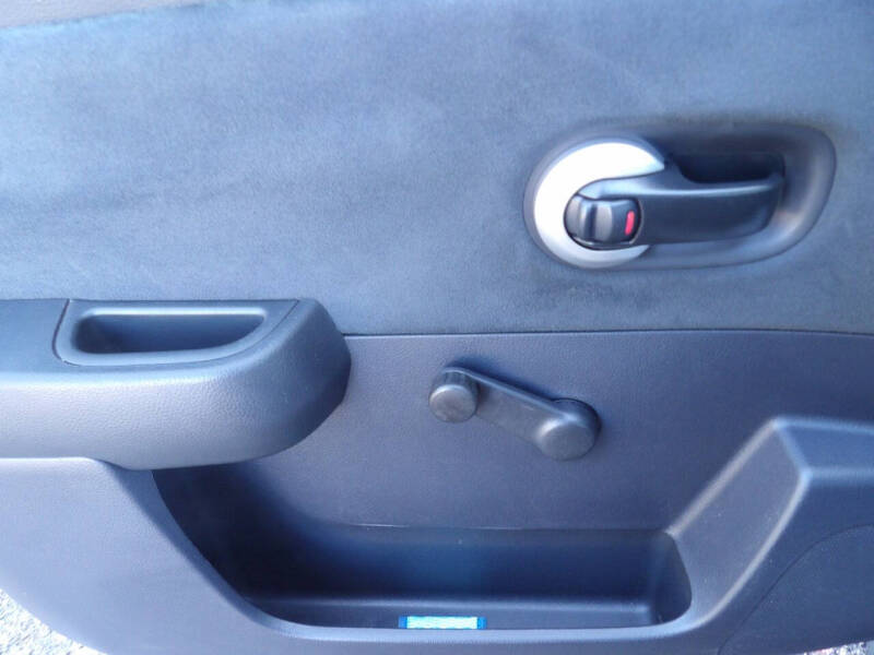 2010 Nissan Versa 1.6