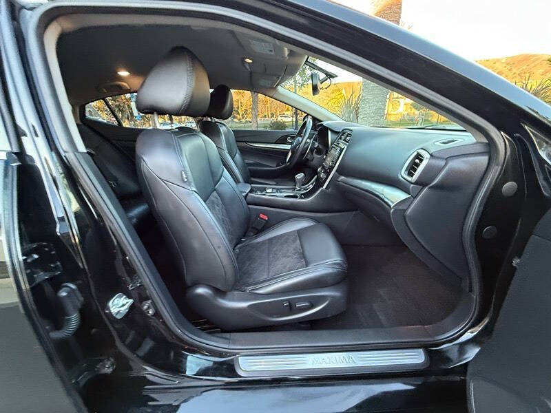 2017 Nissan Maxima 3.5 SR