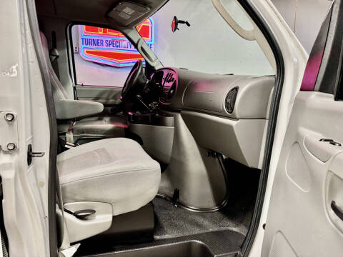 2007 Ford E-Series E-150 XLT