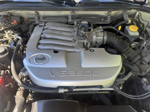 2003 Nissan Pathfinder SE