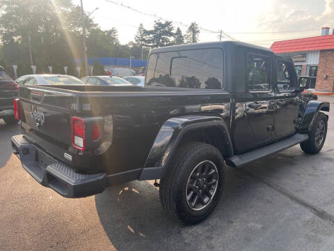 2021 Jeep Gladiator Overland