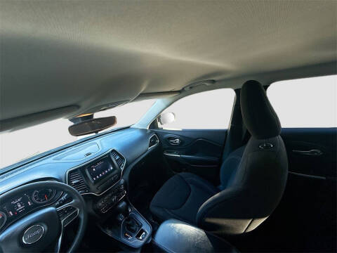 2021 Jeep Cherokee Latitude