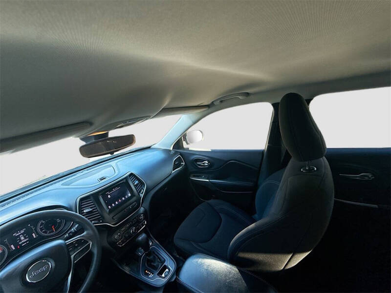 2021 Jeep Cherokee Latitude