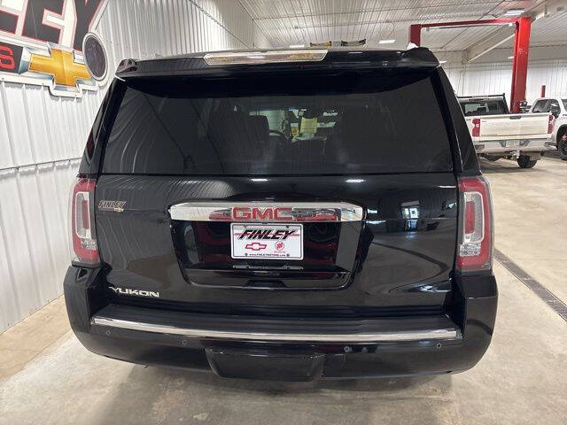 2016 GMC Yukon Denali