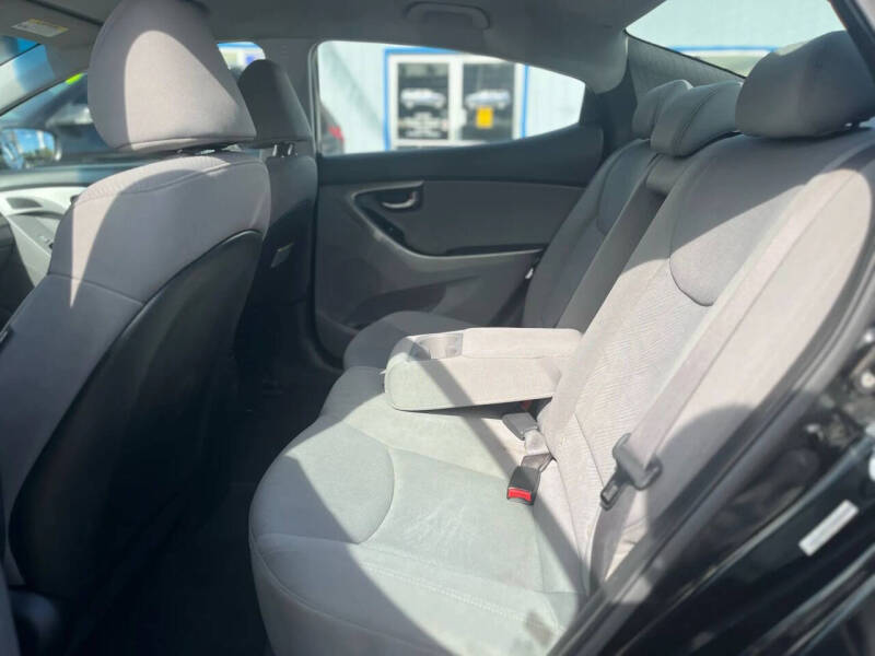 2012 Hyundai Elantra