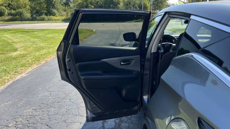 2017 Nissan Murano S